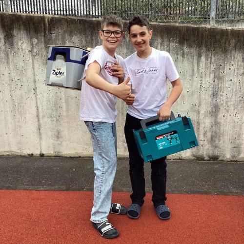 Tag der alternativen Schultasche