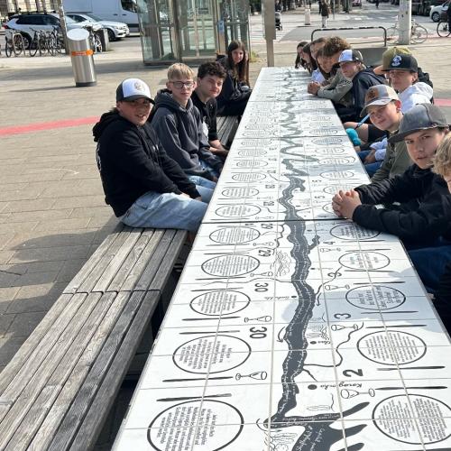 Platz der Menschenrechte 4b