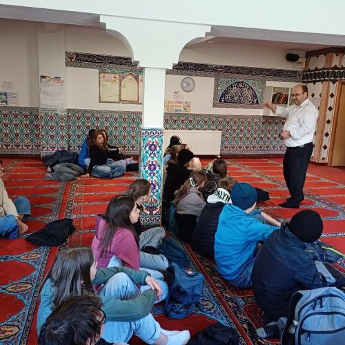 Moscheebesuch 3.Klassen.