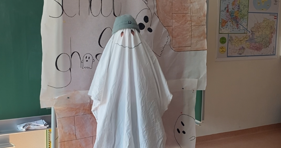 School of ghosts