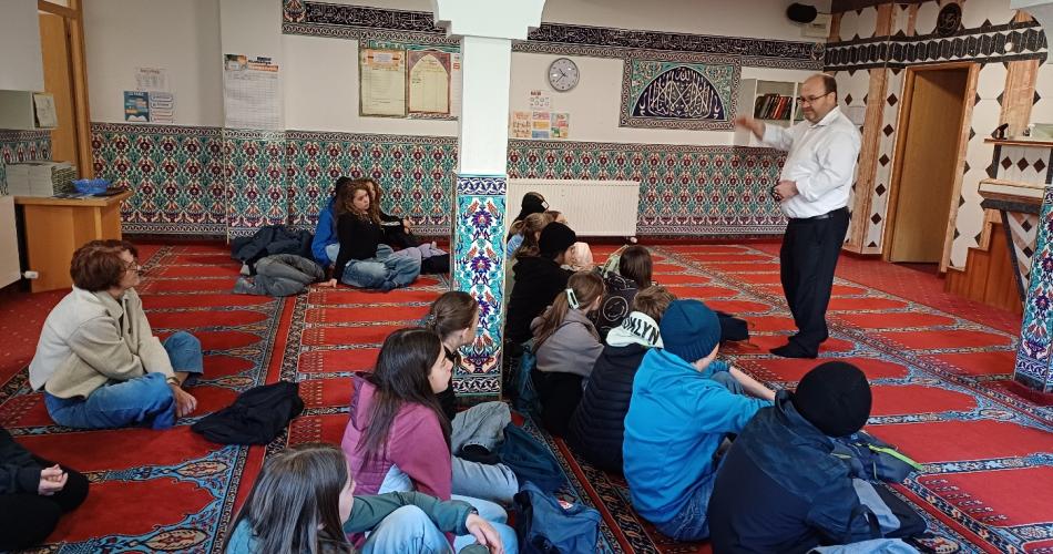 Moscheebesuch 3.Klassen.